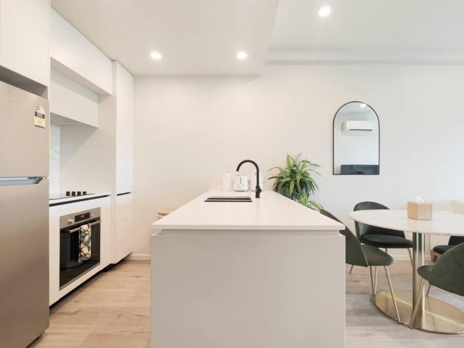 Brand New Stylish 2Br Apartment- Free Parking Auckland Exterior photo